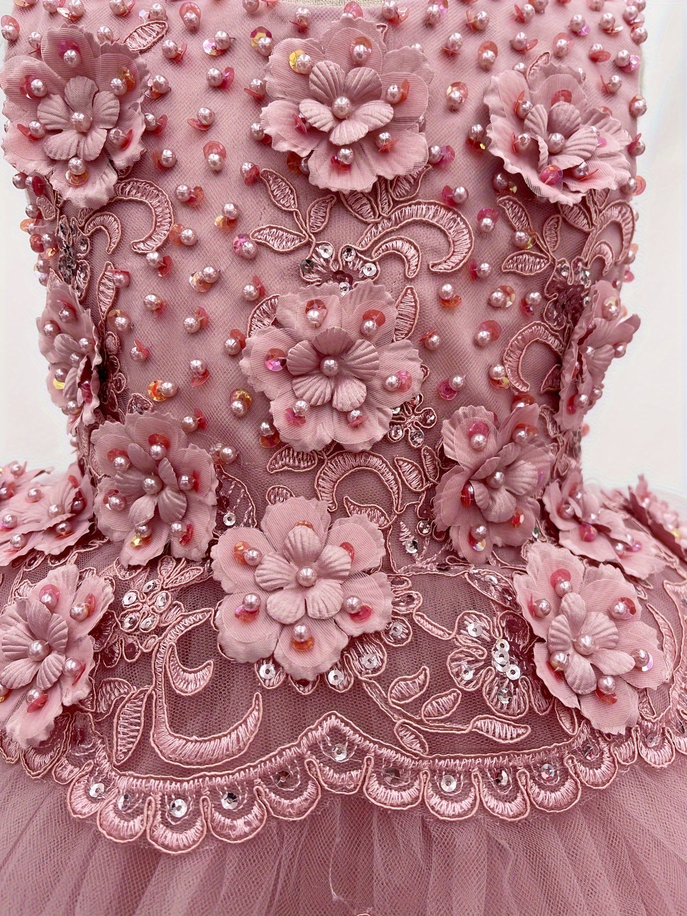 New Girls Sleeveless Embroidery Princess Wedding Dress Handmade Multiple Bridal Skirt High-end Atmosphere Handmade Sewn Beading Suitable for Wedding Flower Girl Dress Children's Prom Dress Birthday Party All Kinds of Performance Dresses