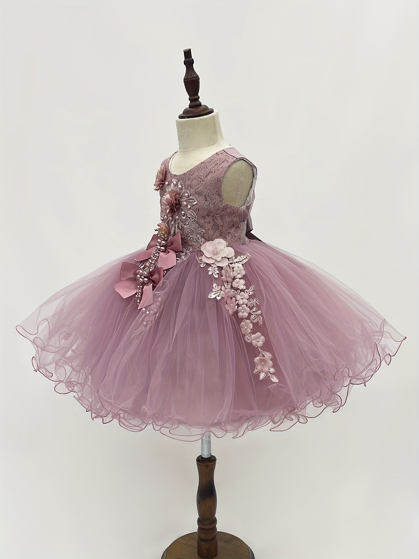 T989 New Girl Sleeveless Embroidery Heavy Handmade Festival Wedding Birthday Dress Birthday Party Music Important Festival Dress Dressing Gift Dress High Quality Handmade 2-8 Years Old