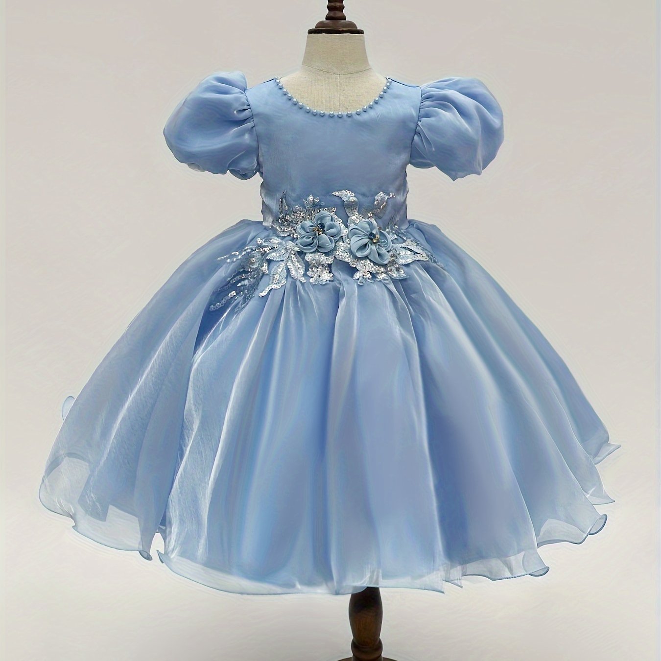 New bubble sleeved baby girl dress with handmade beading highlights nobility and elegance, suitable for birthday parties, beauty pageants, children's dances, important festivals, annual dresses, violin and piano host costumes