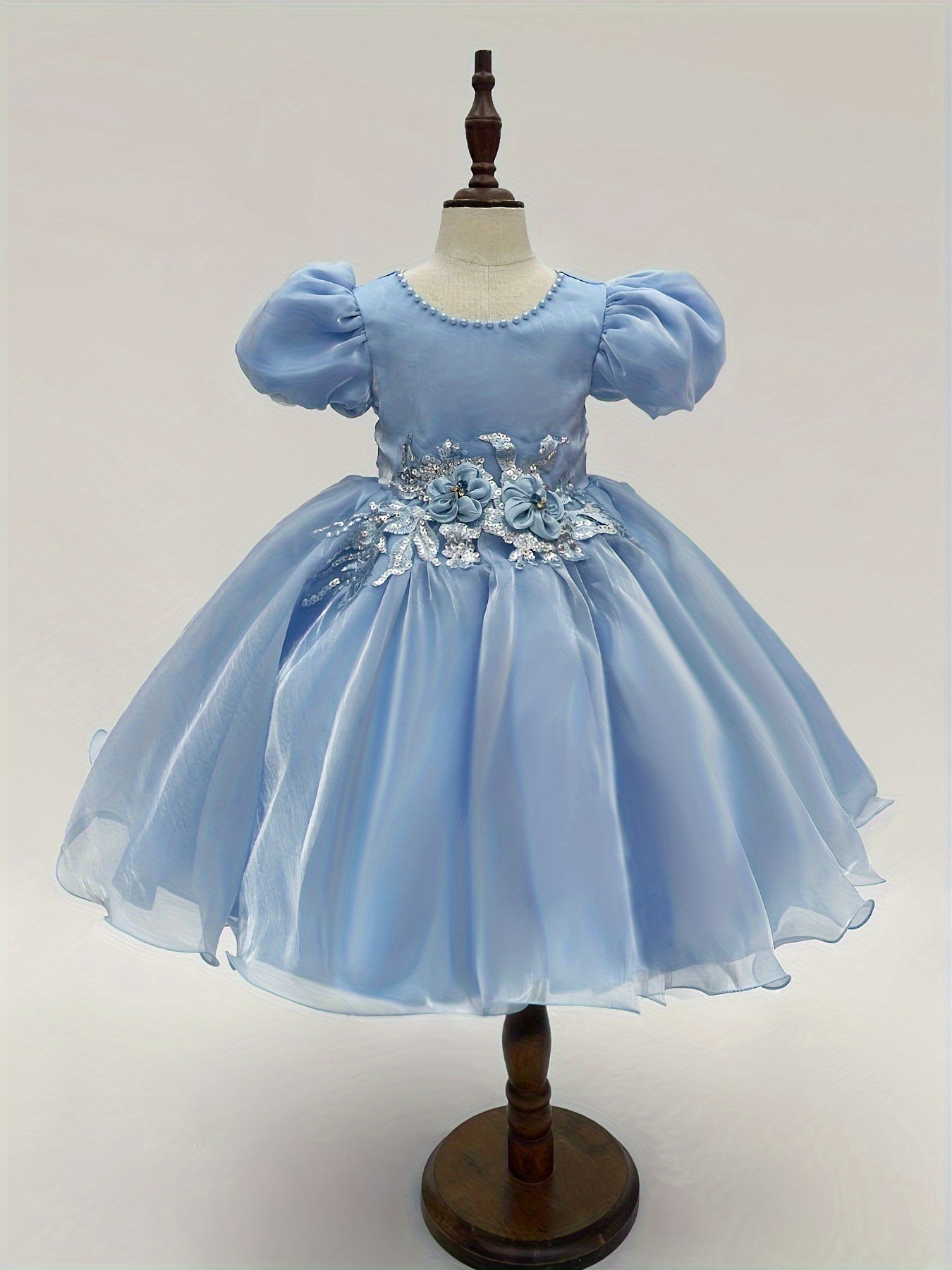 New bubble sleeved baby girl dress with handmade beading highlights nobility and elegance, suitable for birthday parties, beauty pageants, children's dances, important festivals, annual dresses, violin and piano host costumes